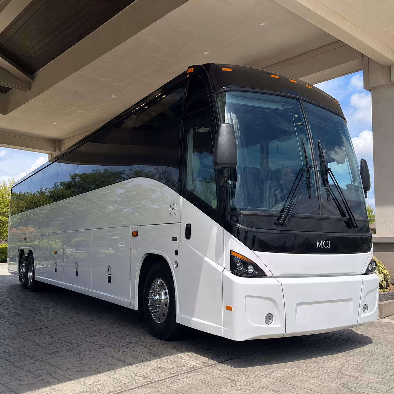 government agency shuttle buses to oakland federal buildings and fema region 9