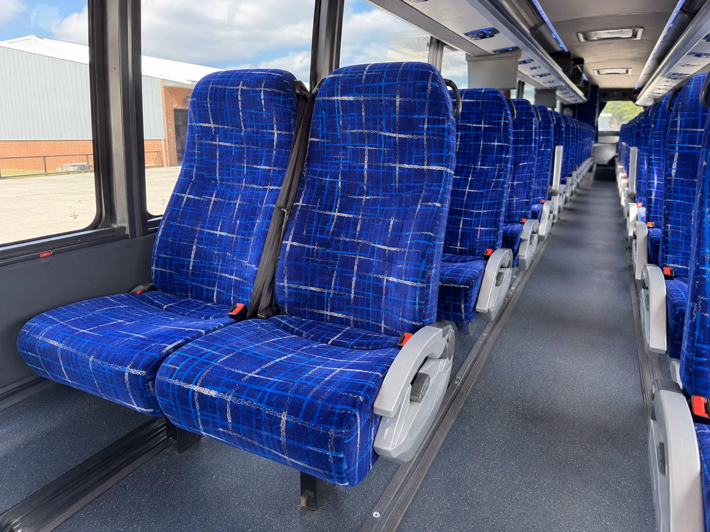 shuttle buses between berkeley hotels and your wedding venue
